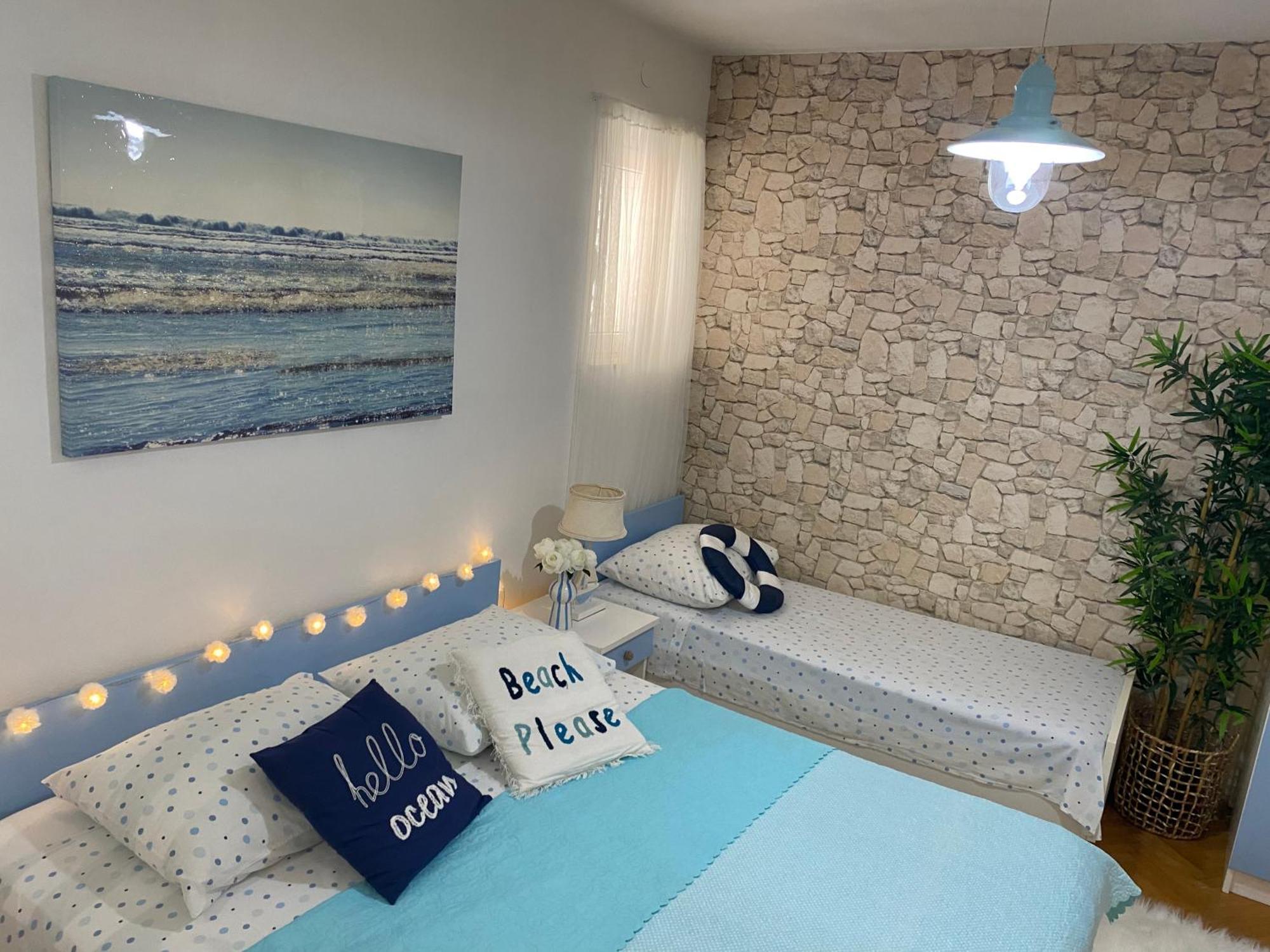 Nina Hotell Baška Voda Exteriör bild